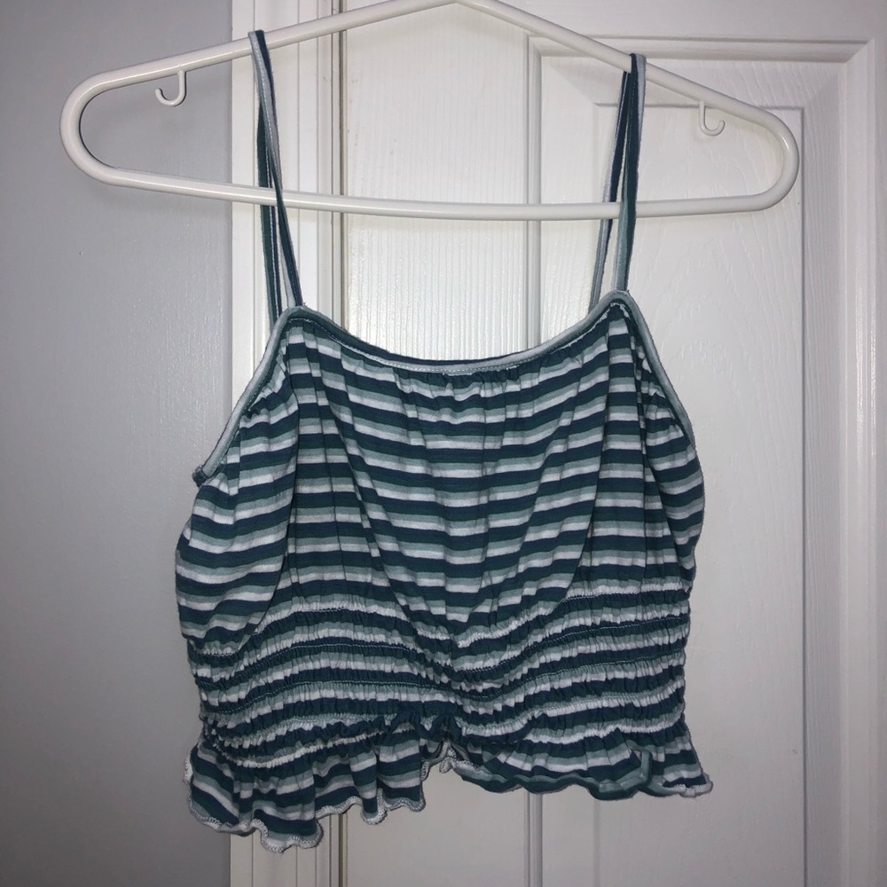 PacSun ‘Me to We’ Cropped Ruffle Tank